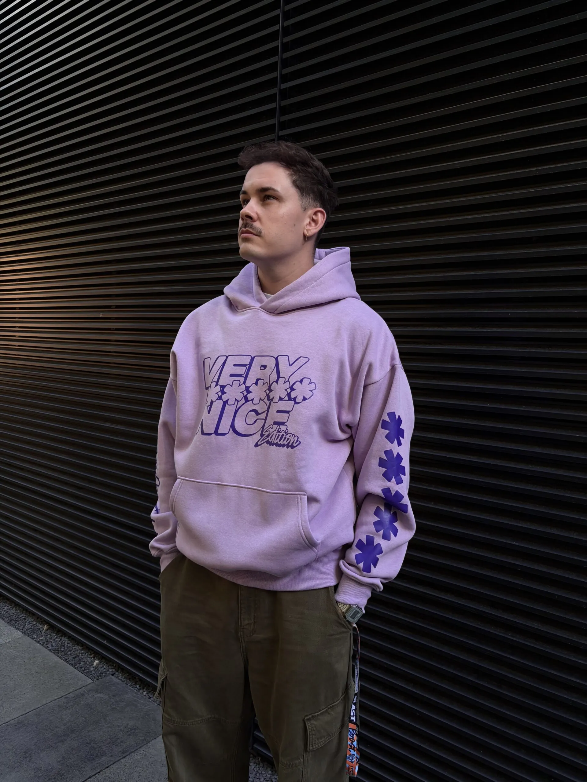 VERY NICE HOODIE 2 VERY NICE HOODIE - obrazek 2
